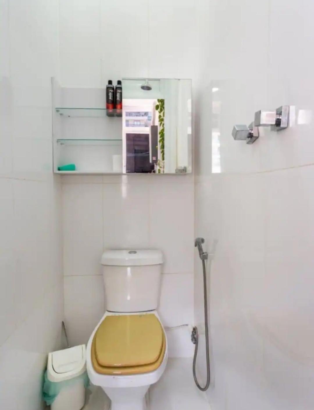 Quarto Com Anfitriao Rj Rio de Janeiro Rum bild